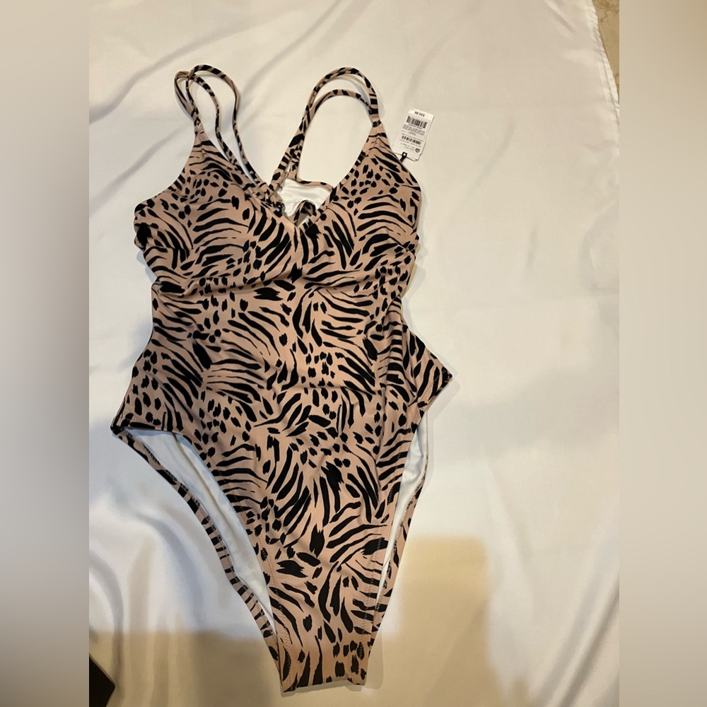 One piece swimsuit